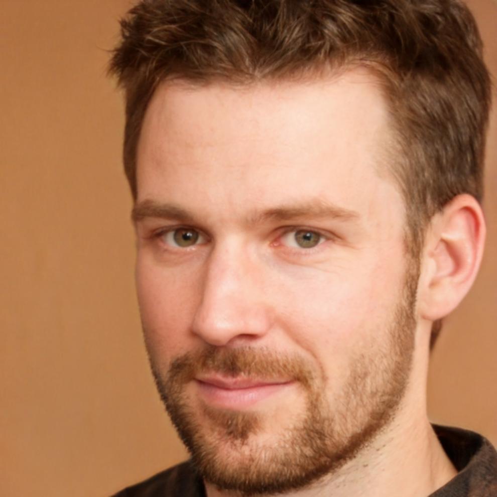Portrait de Bastien Roussel, expert en gestion de risques